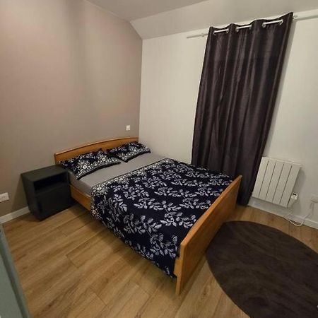 Maison De Vacances Proche Blaye Mazion Kültér fotó